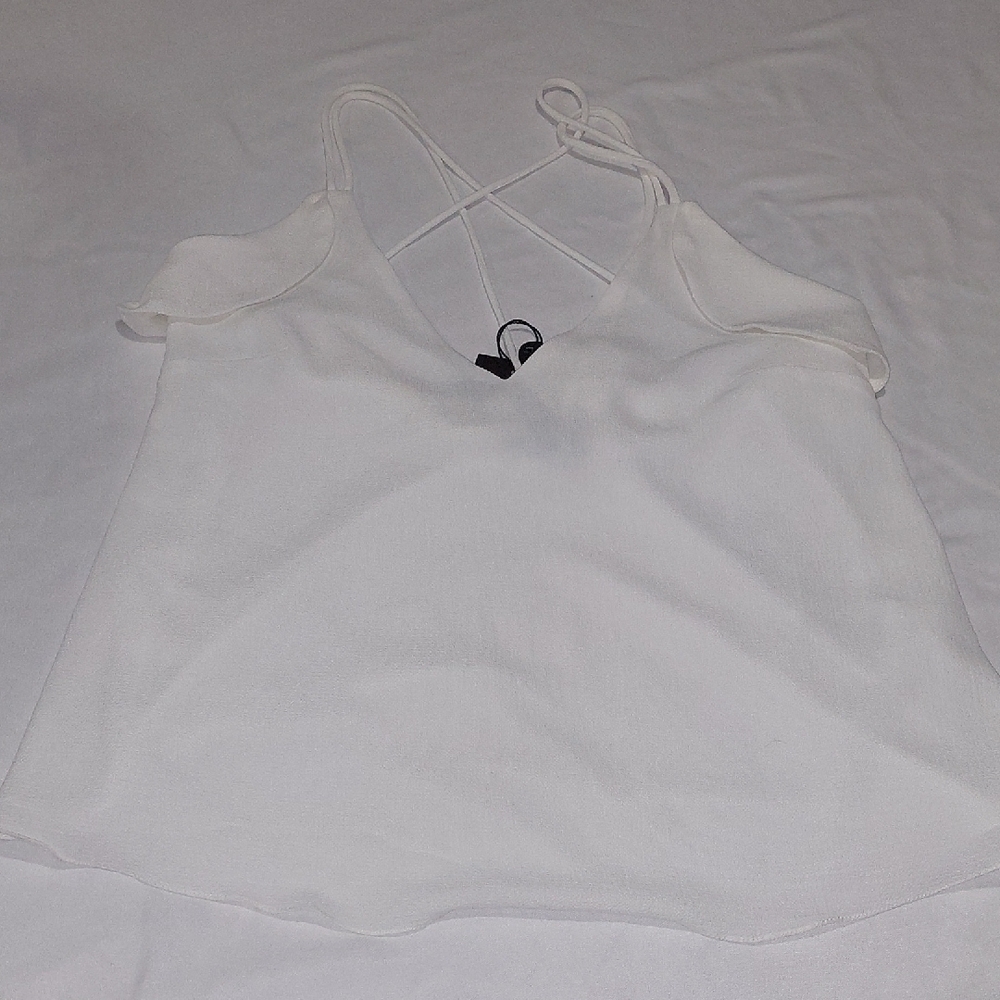 BOBO Choses OFF White Camisole Top Size M.Criss Crosses Showing your Back .